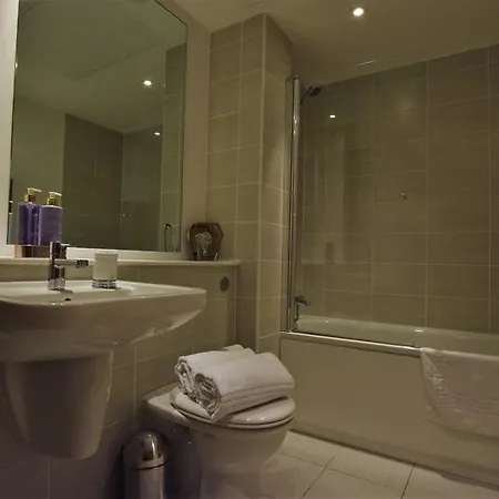 Horizon - Cabot Circus Apartment Bristol
